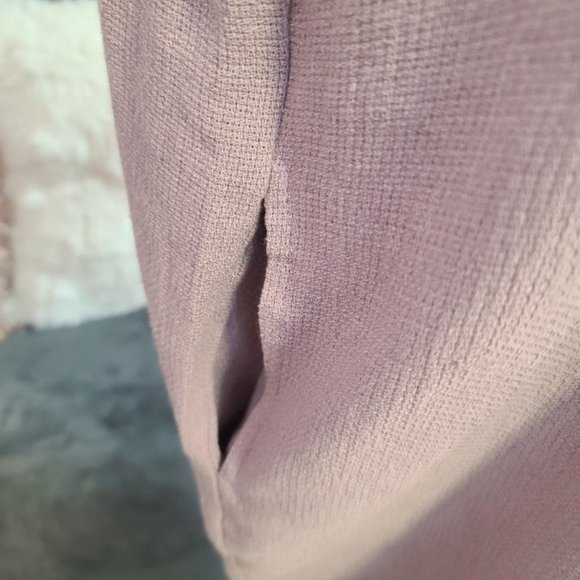 Lavender Linen Short Sleeve Dress with Pockets - Picture 5 of 6